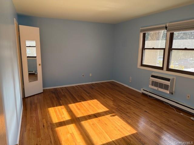 Building Photo - 5 Germonds Village