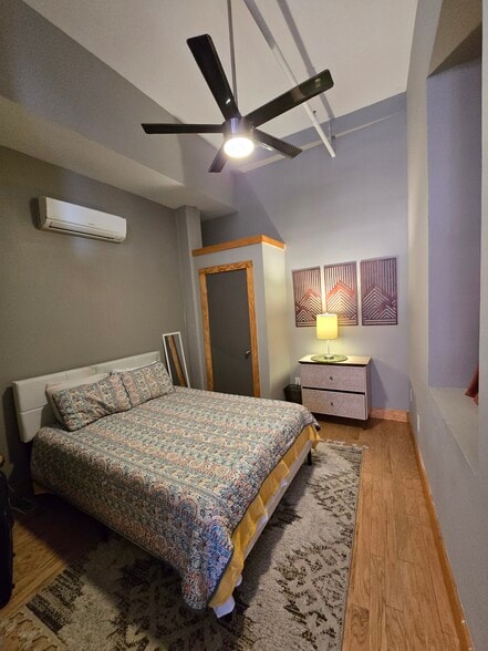 Building Photo - 114 Virginia St