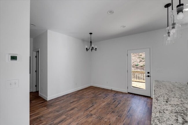Building Photo - 131 Owenby Ln
