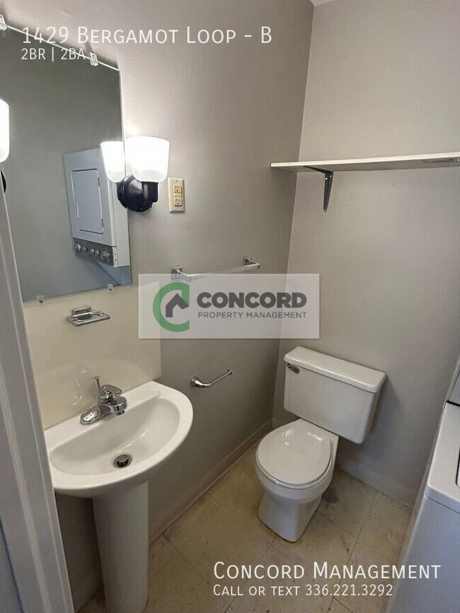 Building Photo - 1429 Bergamot Loop