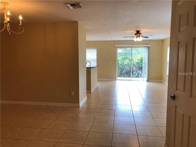 Building Photo - 4330 Aristocrat Point