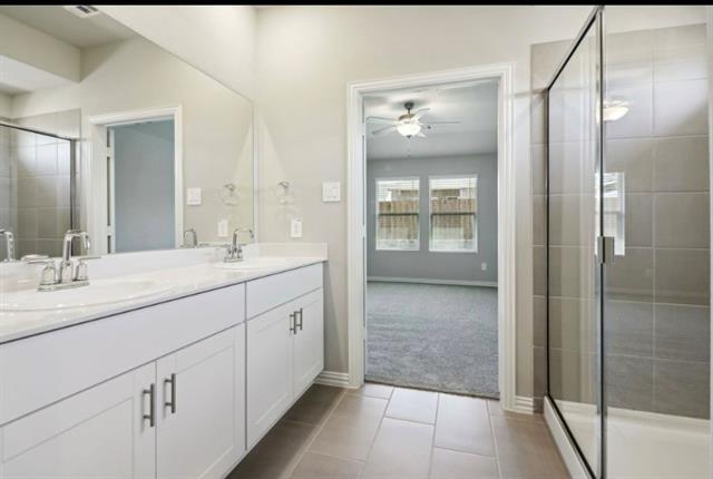 Building Photo - 909 Edgehurst Dr