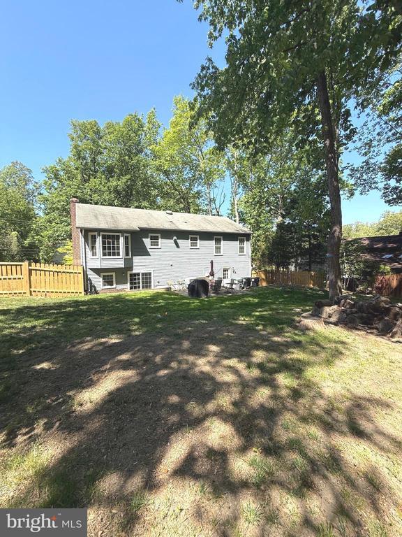Building Photo - 2308 Harpoon Dr