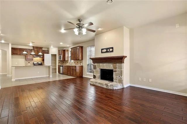 Building Photo - 212 Chester Dr