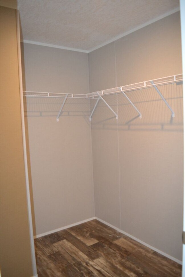 Building Photo - 155 Liles Dr