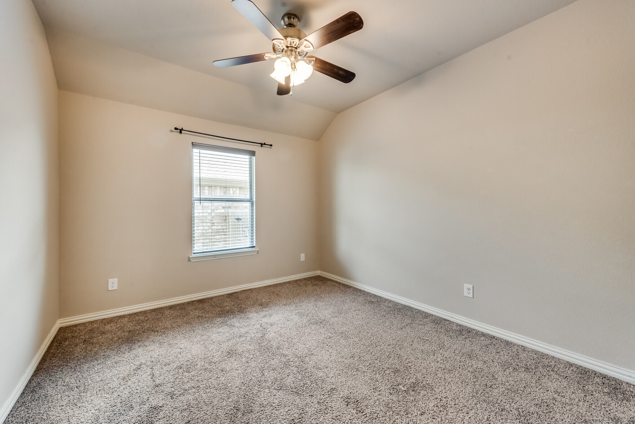 Building Photo - 200 Irick Ct