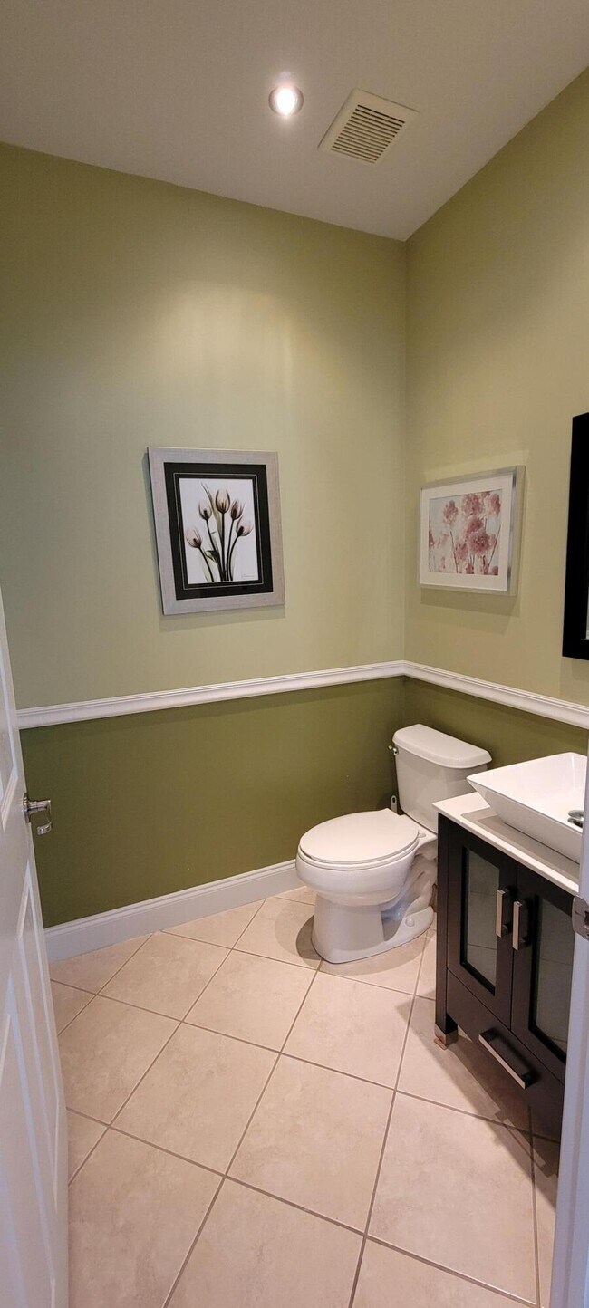 Building Photo - 11357 NW 87th Ln