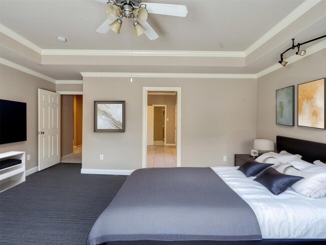 Building Photo - 1502 Olive Pl