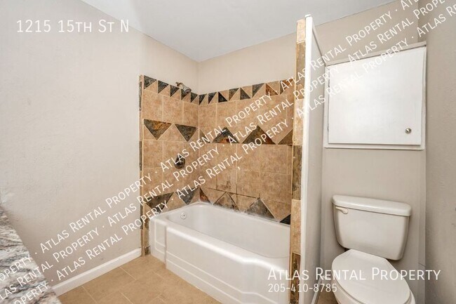 Building Photo - 1215 15th St N