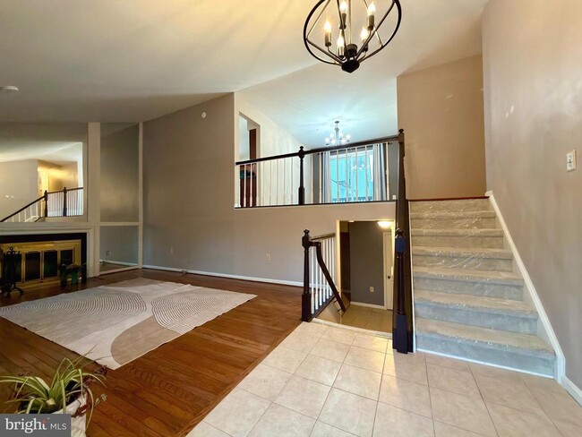 Building Photo - 7684 Green Garland Dr