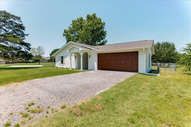Building Photo - 104 Pontiac Dr