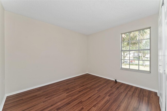 Building Photo - 1220 Garden Isle Ct