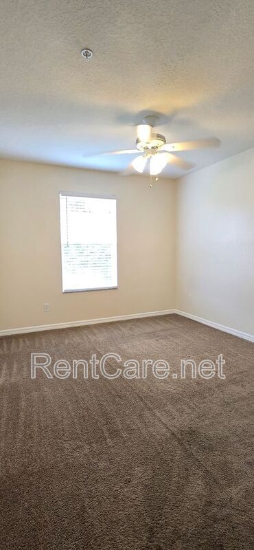 Building Photo - 13479 Applerose Ln