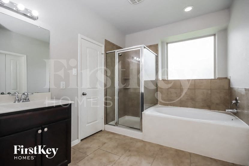 Building Photo - 18707 Antler Trails Court