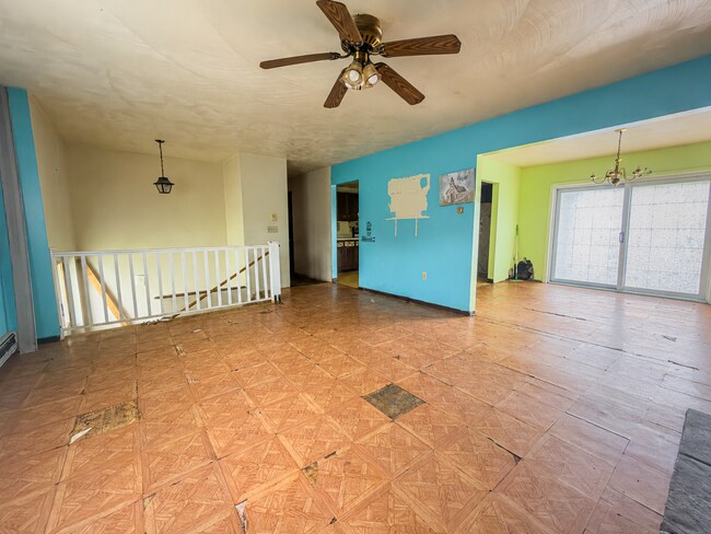 Building Photo - 161 Pentagon Cir