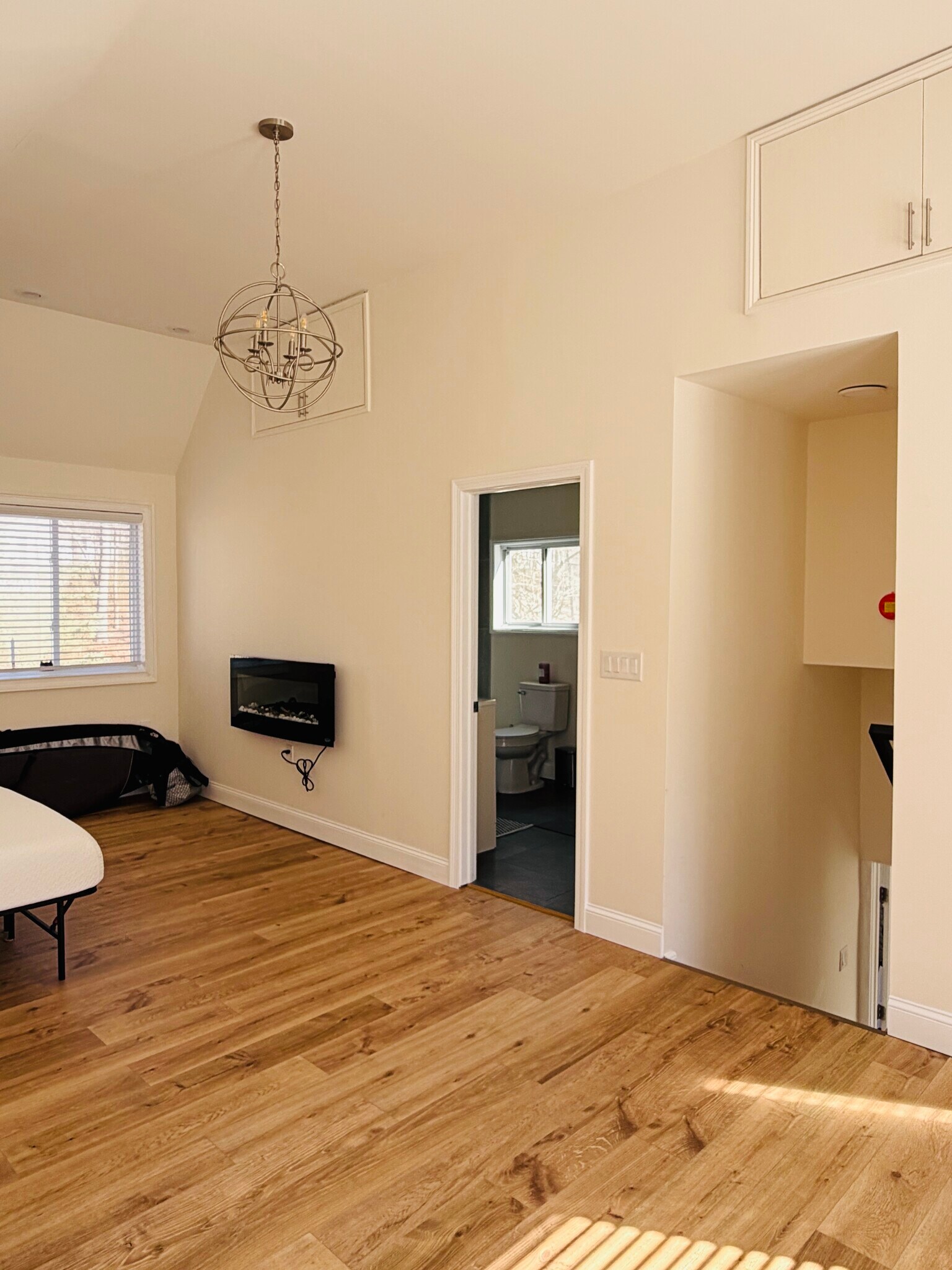 Building Photo - 515 Cow Hill Rd