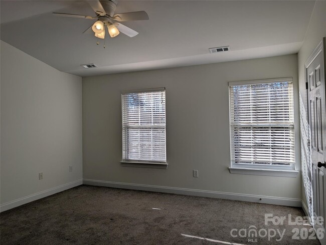 Building Photo - 2104 Sardony Ln