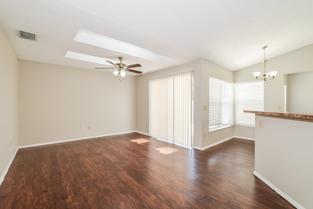 Building Photo - 1176 Countrywind Dr