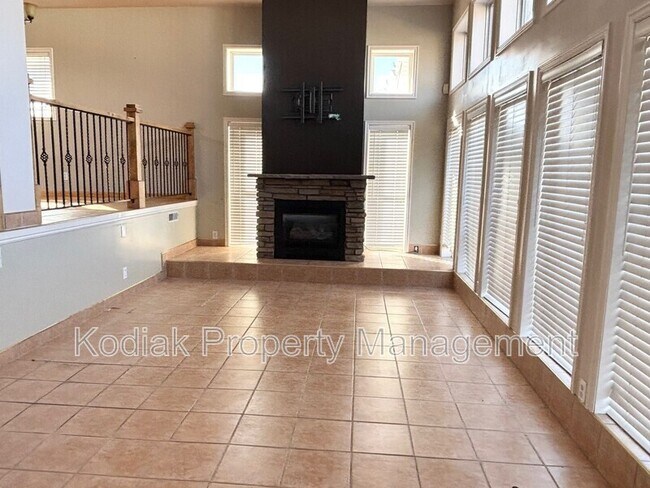 Building Photo - 547 E 3665 S