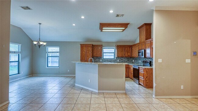 Building Photo - 2542 Windrose Dr