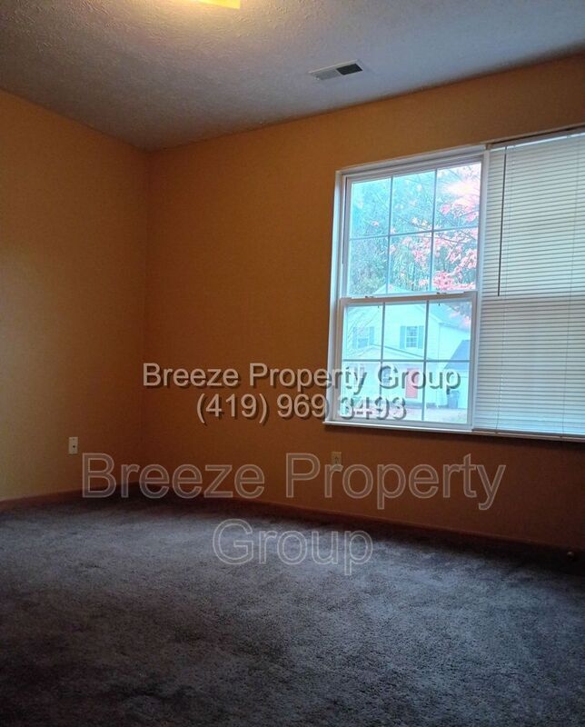 Building Photo - 2960 Megan Cir