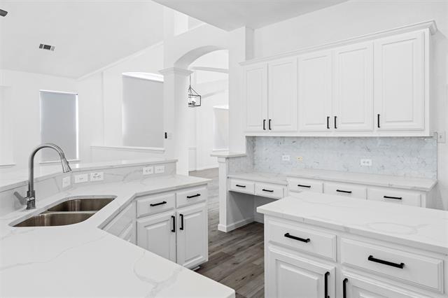 Building Photo - 4201 Iron Ln