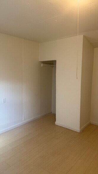 Building Photo - 1818 Coley Ave