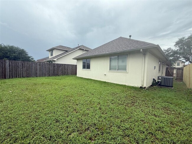 Building Photo - 6615 Highwind Bend Ln