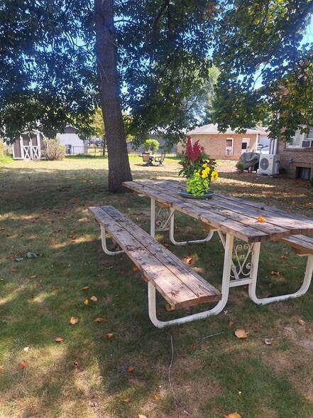 3 Outside picnic areas--,Side yard - 101 N 34th St