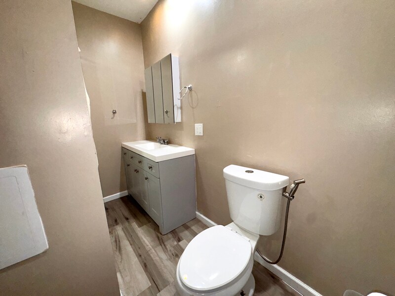 Building Photo - 4332 Jackman Rd