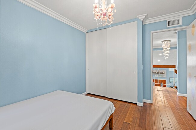 Building Photo - Spacious 4BR Family Retreat w Private Pool