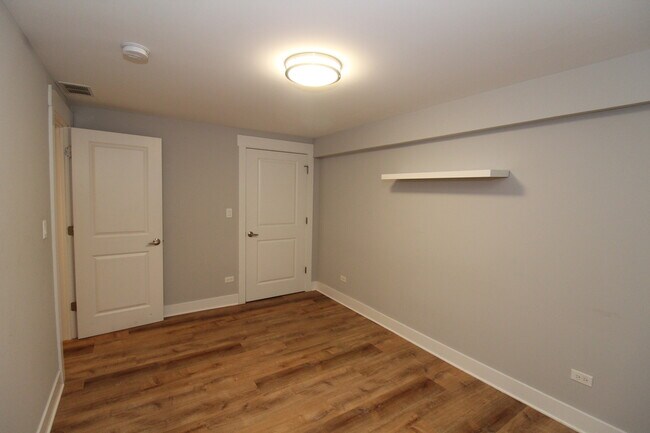 Building Photo - 1411 W Taylor St