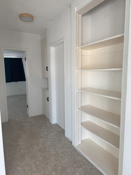 Building Photo - 1017 2nd St