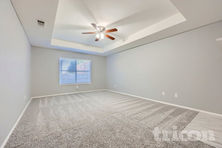 Building Photo - 513 Tripp Tr