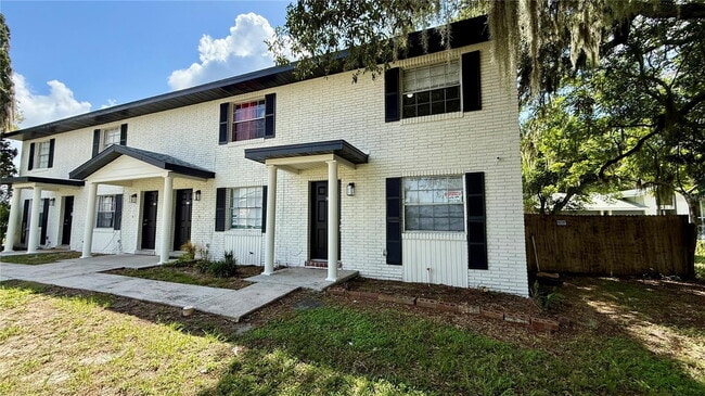 Building Photo - 202 Century Blvd
