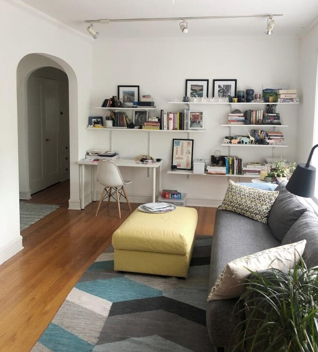 Building Photo - 1 bedroom in Chicago IL 60614