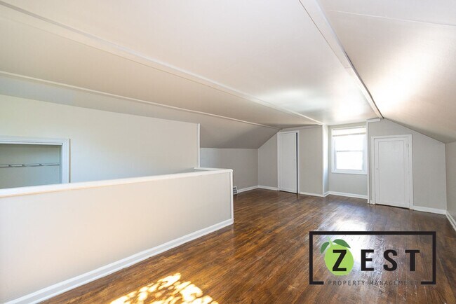 Building Photo - BEAUTIFUL 3 BED HOME