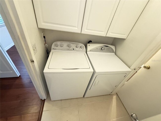 Building Photo - 2202 Clubhouse Dr