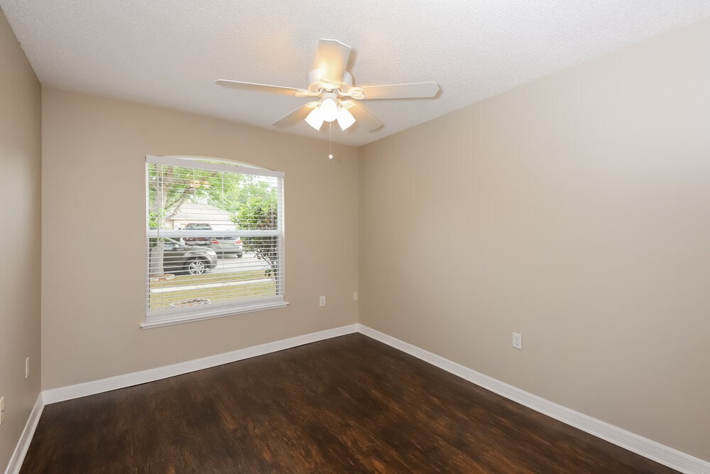 Building Photo - 11426 Ivy Flower Loop