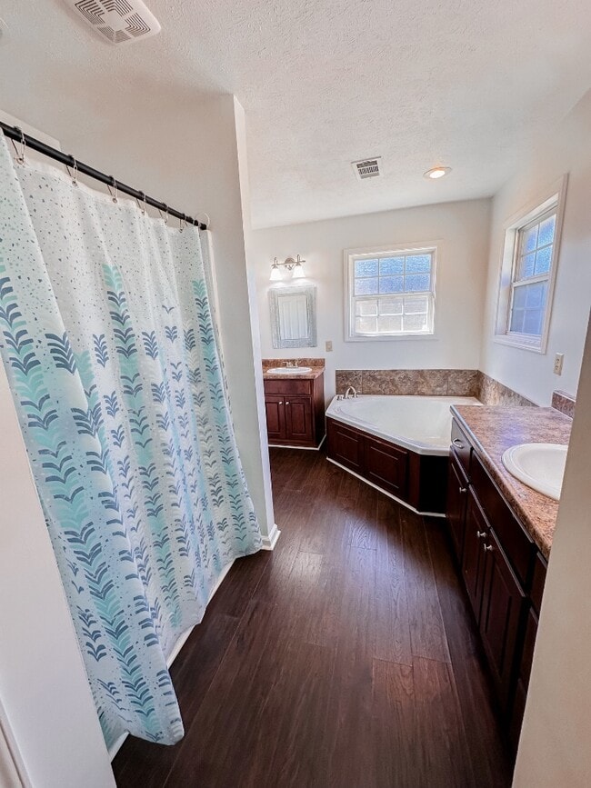 Building Photo - 2072 Spruill Rd