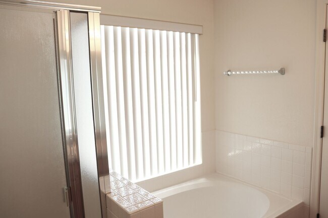 Building Photo - 2844 Cabo Villano Dr