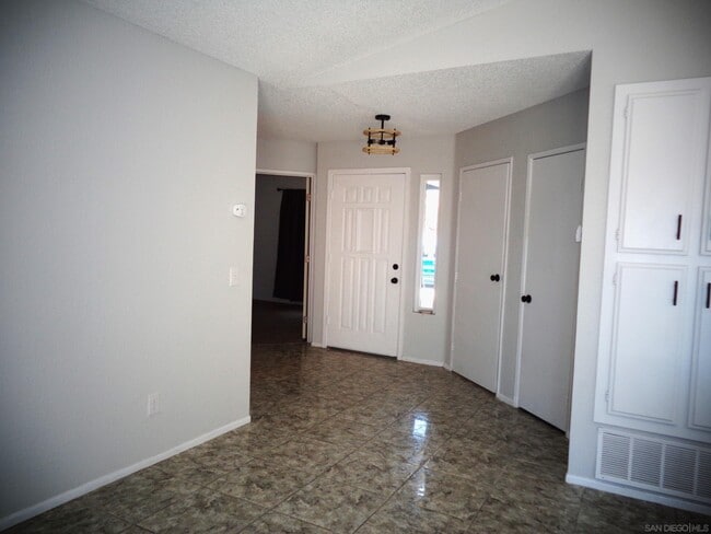 Building Photo - 1851 Eucalyptus St