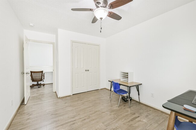 Building Photo - 1822 Don Alejandro