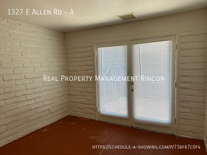 Building Photo - 1327 E Allen Rd