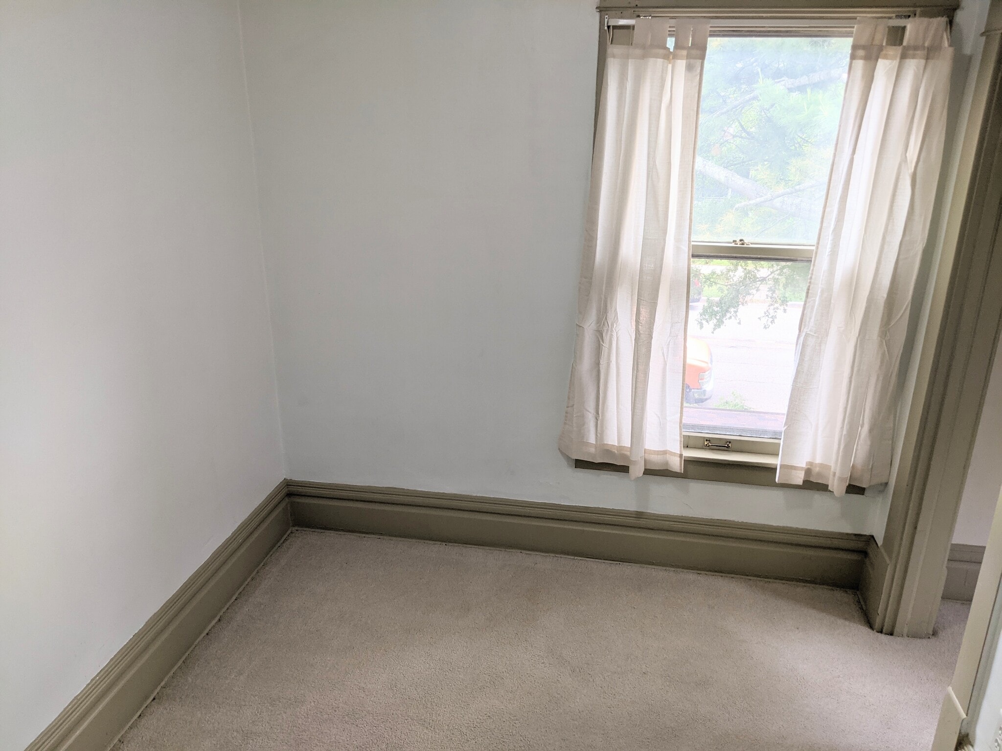 Bedroom 2 - 732 W Shiawassee St