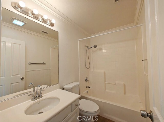 Building Photo - 23 Bower Tree