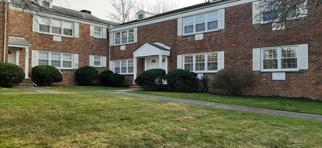 Primary Photo - 147 Ridge Rd