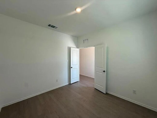 Building Photo - 17808 Indigo Bunting Ln