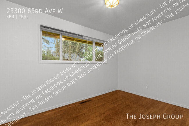 Building Photo - 23300 63rd Ave W