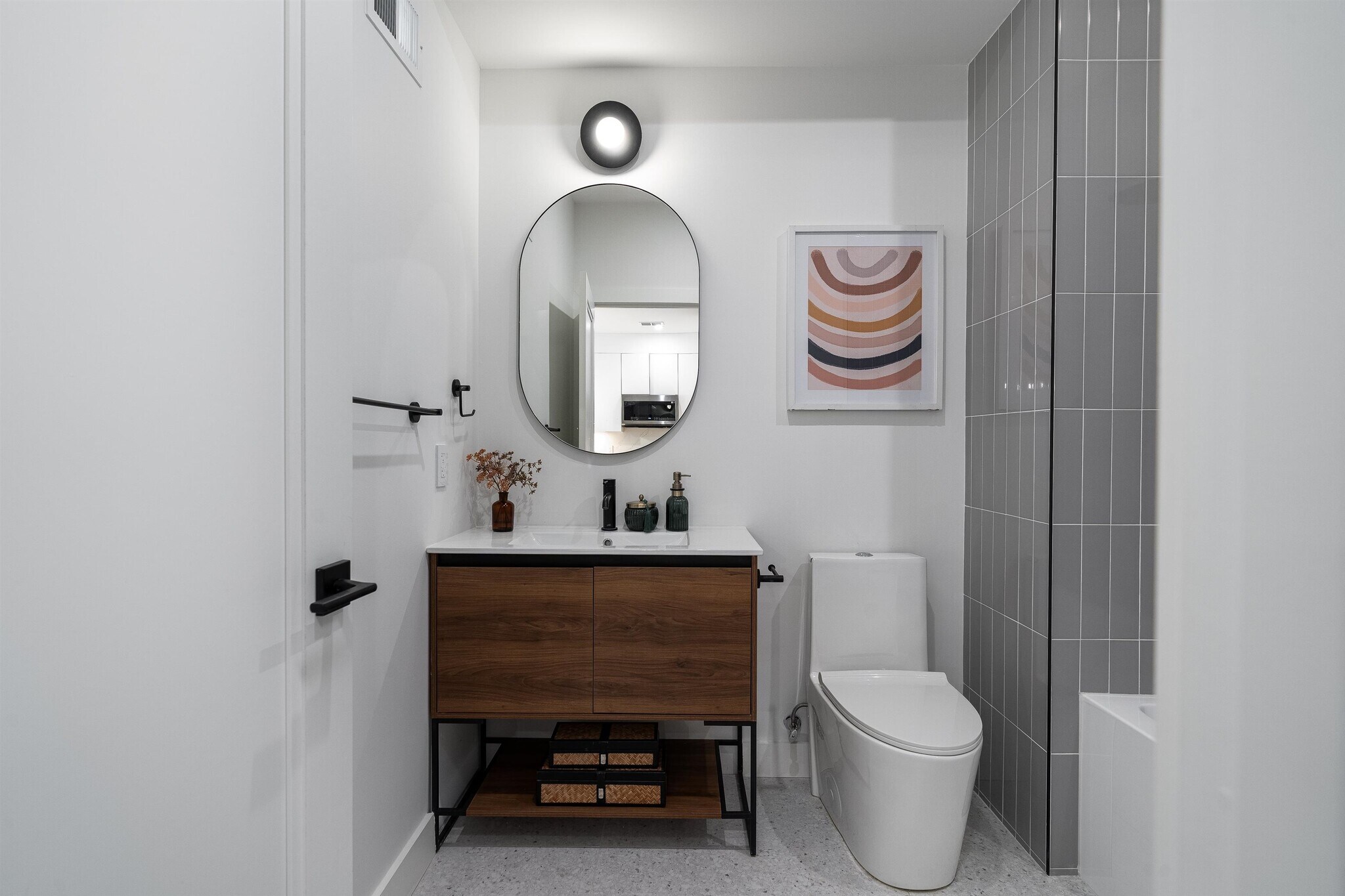 Building Photo - 10 Brinkerhoff St